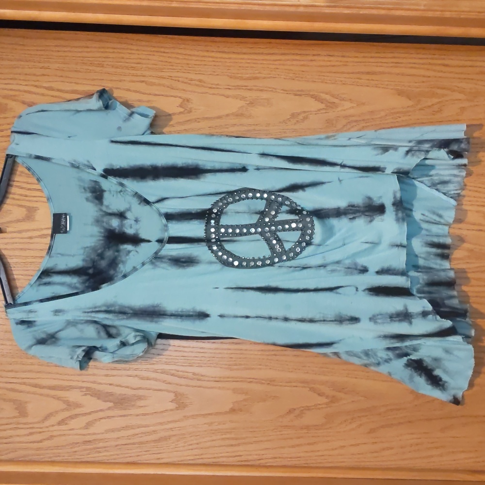 Women's long top or mini dress, peace sign